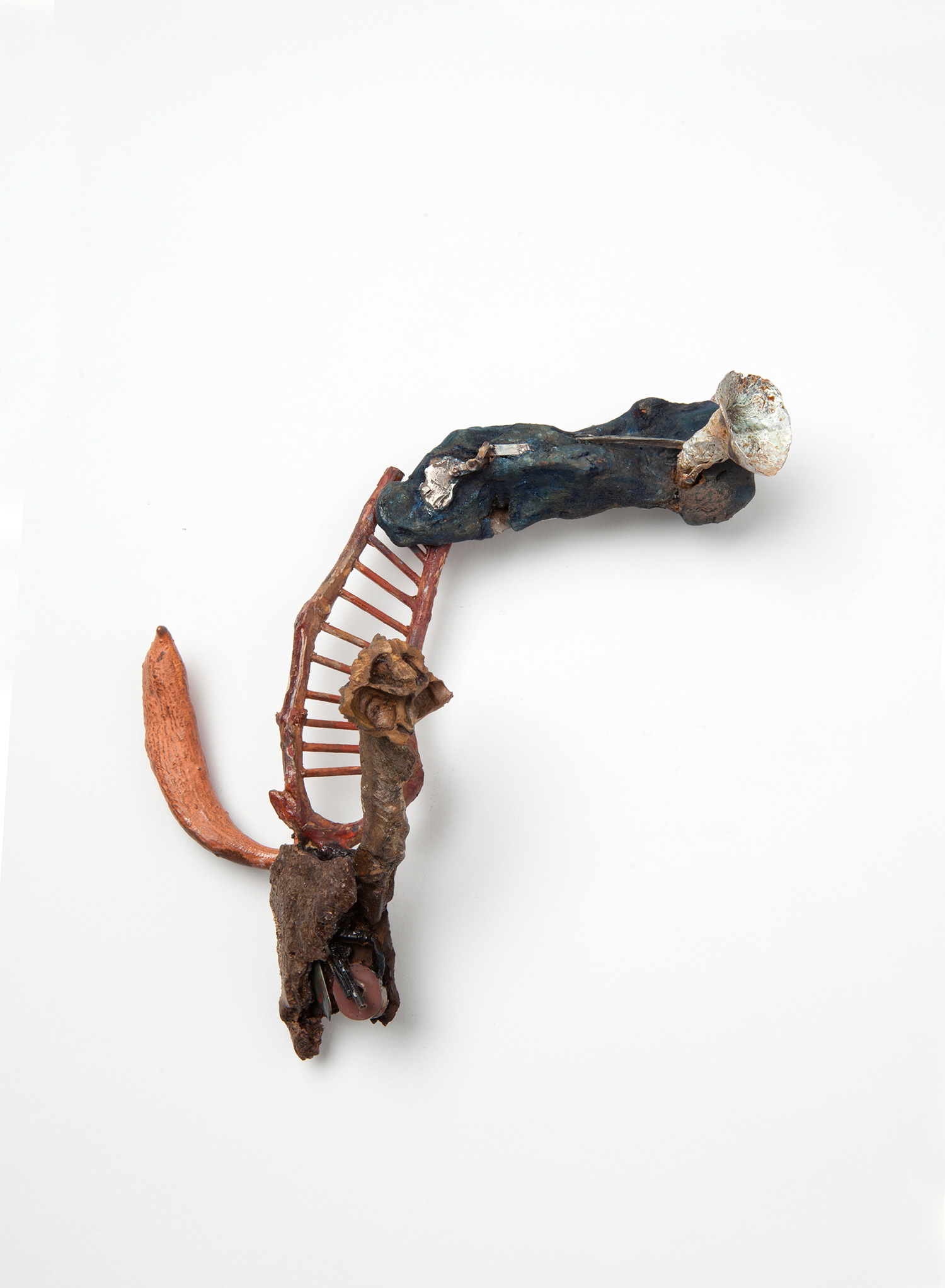 "Occasional Figure Head" | Brooch | 2015 | Wood, color, silver, brass, plastic, stainless steel, copper  | 180X180X70 mm